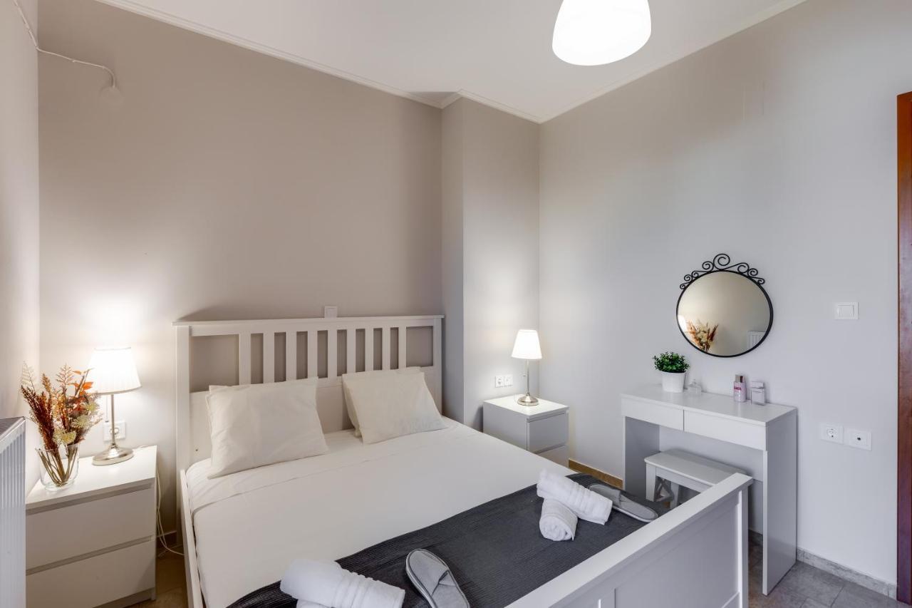 Stema City Apartment Chrissi Akti Chania Exterior foto